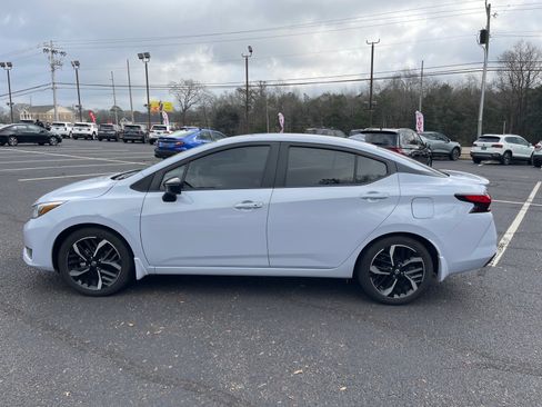 Used 2025 Nissan Versa SR w/ Trunk Package image 13