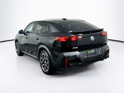 Used 2026 BMW X2 xDrive28i AWD/4WD image 5
