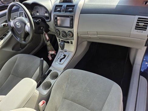 Used 2013 Toyota Corolla LE image 15