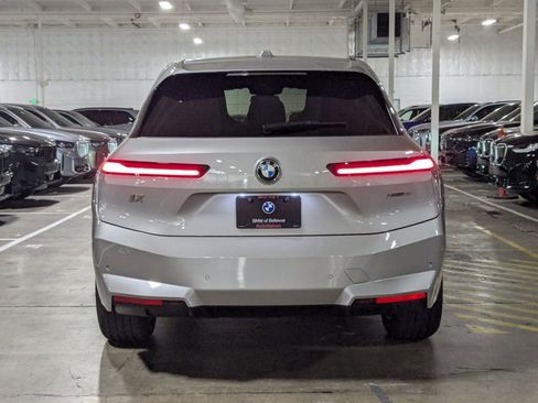 New 2026 BMW iX xDrive45 image 7