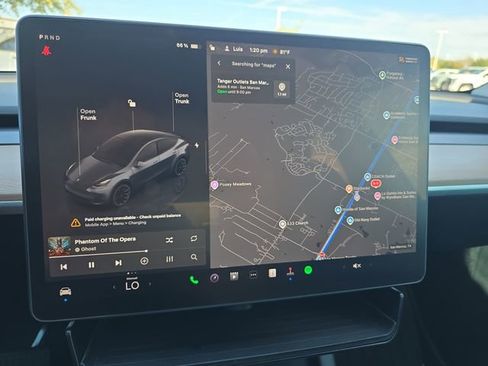 Used 2023 Tesla Model Y Long Range image 21