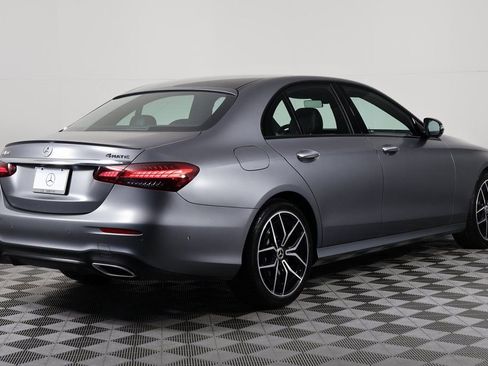 Certified 2022 Mercedes-Benz E 450 4MATIC Sedan image 4