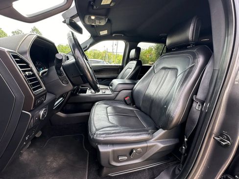 Used 2018 Ford Expedition Max Limited AWD/4WD image 13