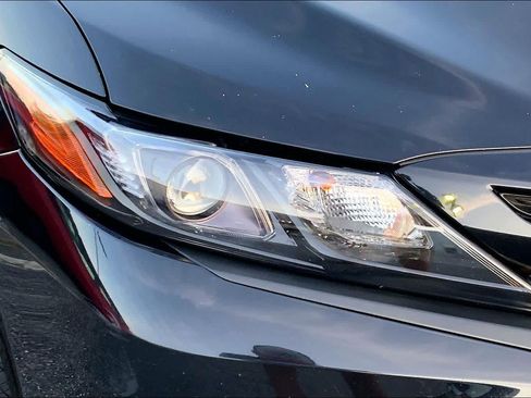 Used 2024 Toyota Camry SE FWD image 24