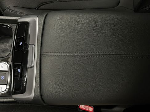 Used 2022 Hyundai Tucson SEL w/ Cargo Package AWD/4WD image 19