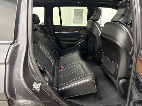 Used 2022 Jeep Grand Cherokee Summit w/ Adv Protech Group IV AWD/4WD image 25