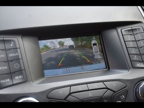 Used 2018 Ford Edge SEL FWD image 10