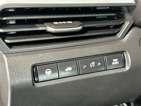 Used 2019 Nissan Altima 2.5 SV image 25