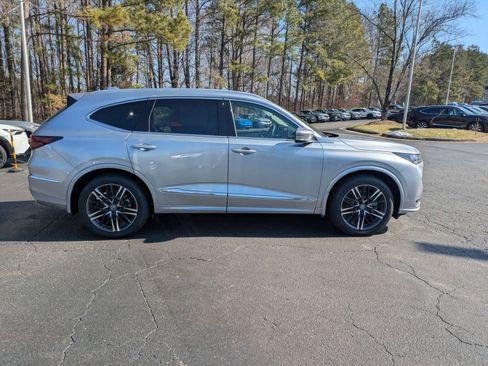 New 2026 Acura MDX SH-AWD w/ Advance Package image 4