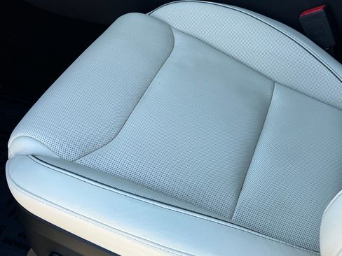 Used 2022 Tesla Model X Plaid AWD/4WD image 28