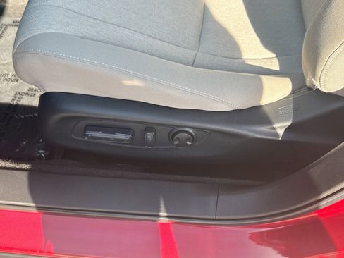 Certified 2024 Honda Accord EX image 17