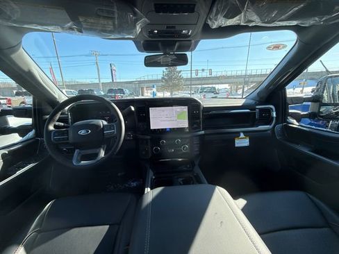 New 2026 Ford F350 Lariat w/ Black Appearance Package image 16