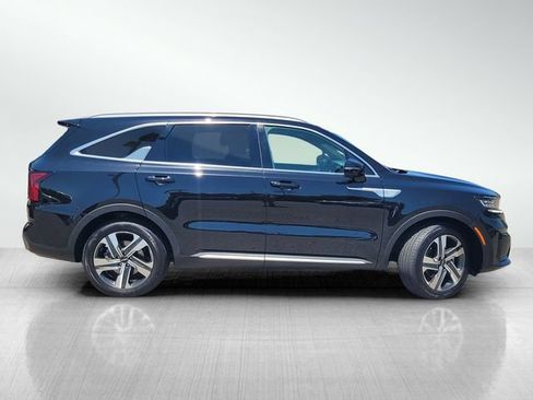 Used 2023 Kia Sorento SX Prestige w/ Panoramic Sunroof Package AWD/4WD image 3