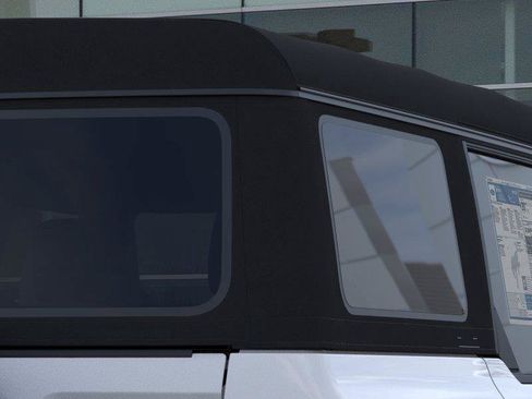 New 2025 Ford Bronco 4-Door AWD/4WD image 25