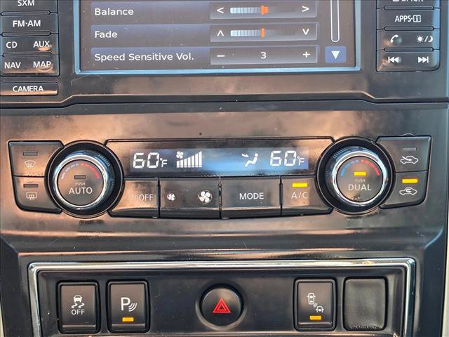 Used 2017 Nissan Titan PRO-4X AWD/4WD image 30