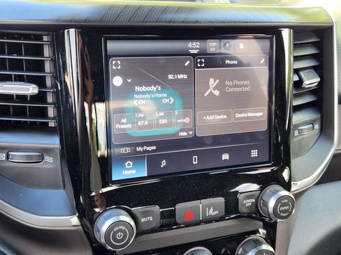 New 2026 RAM 1500 Express AWD/4WD image 15