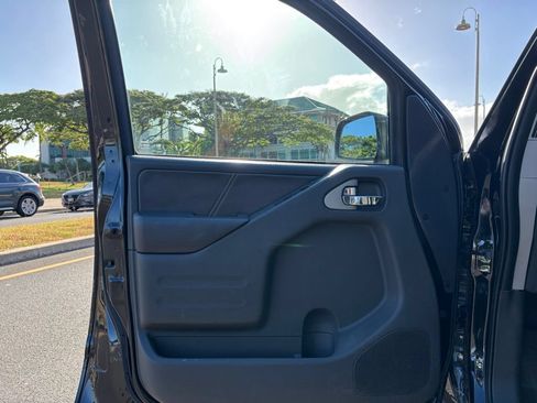 Used 2020 Nissan Frontier PRO-4X AWD/4WD image 14