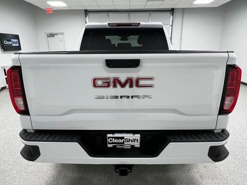 Used 2024 GMC Sierra 1500 Pro w/ Graphite Edition image 8