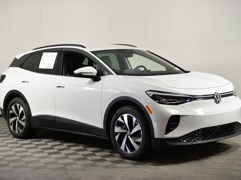 Used 2025 Volkswagen ID.4 Limited image 6