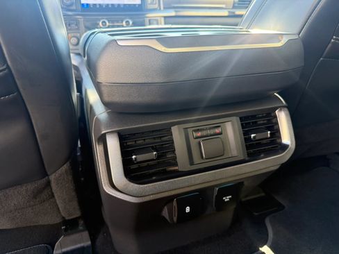 Used 2025 Ford F150 Platinum w/ Equipment Group 702A High AWD/4WD image 40