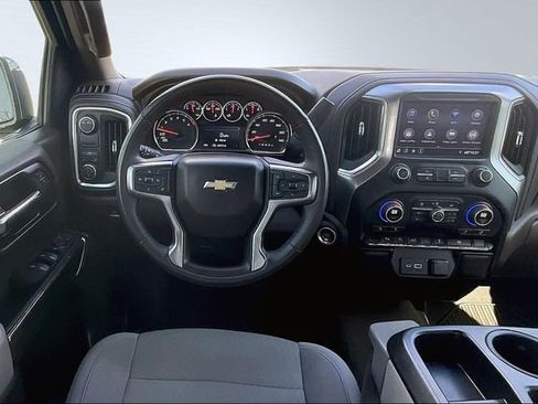 Used 2022 Chevrolet Silverado 1500 LT w/ Safety Package image 10