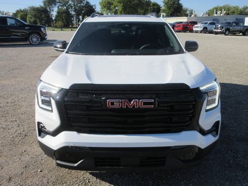 New 2026 GMC Terrain Elevation w/ Elevation Premium Package image 10