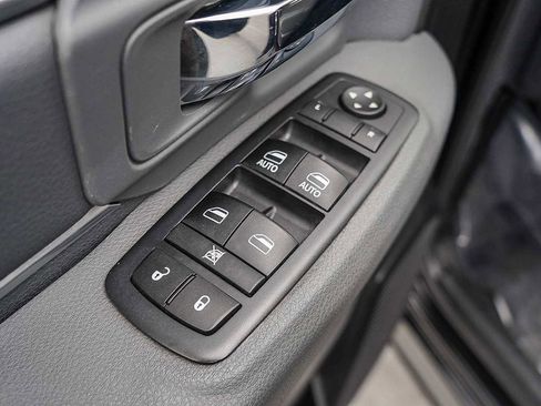 Used 2017 RAM 2500 Big Horn image 21