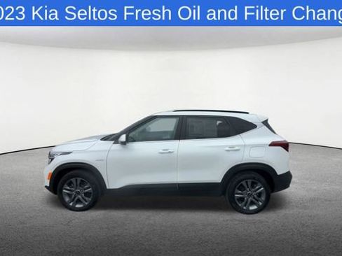 Used 2023 Kia Seltos S AWD/4WD image 6