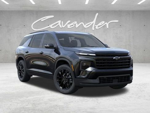 New 2026 Chevrolet Traverse LT w/ Midnight/Sport Edition FWD image 7