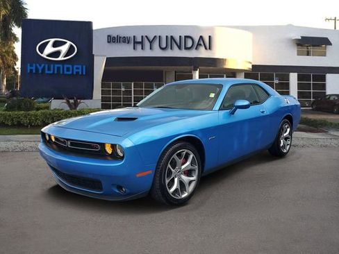Used 2016 Dodge Challenger R/T Plus RWD image 3
