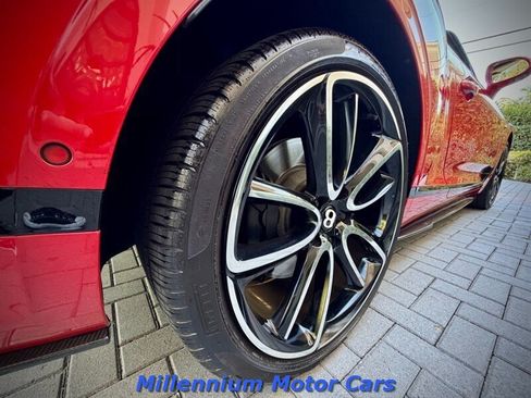 Used 2023 Bentley Continental GT V8 AWD/4WD image 22