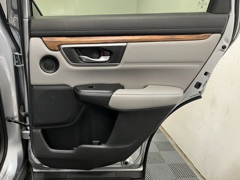 Used 2017 Honda CR-V EX-L image 18