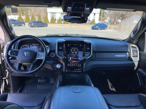Used 2021 RAM 1500 Laramie w/ Sport Appearance Package image 8