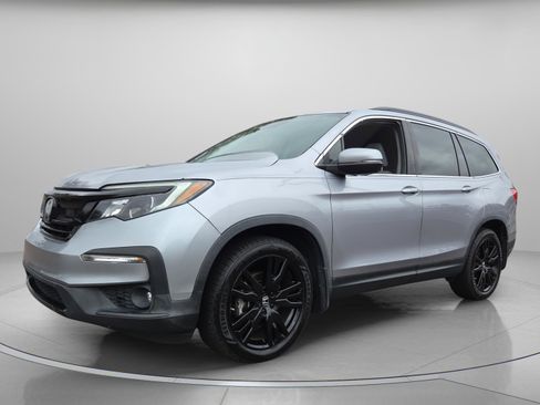 Used 2021 Honda Pilot Special Edition image 2