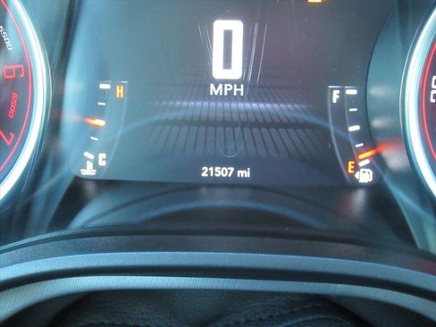 Used 2021 Dodge Challenger R/T image 27