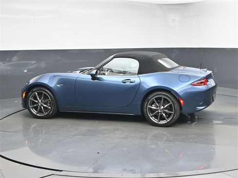 Used 2019 MAZDA MX-5 Miata Grand Touring image 5