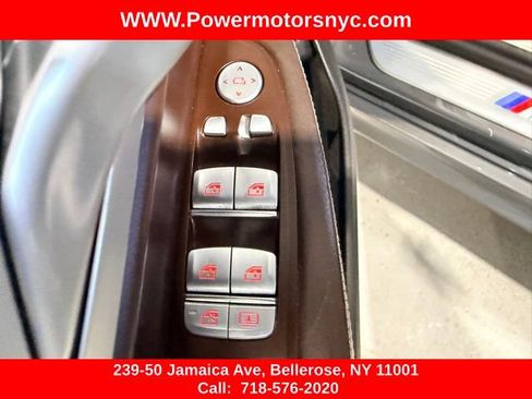 Used 2021 BMW 750i xDrive w/ Executive Package AWD/4WD image 46