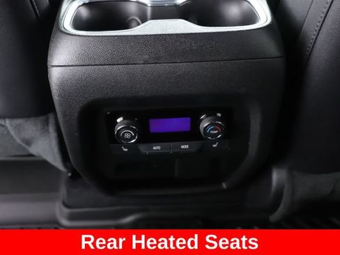 Used 2026 Chevrolet Traverse RS AWD/4WD image 30