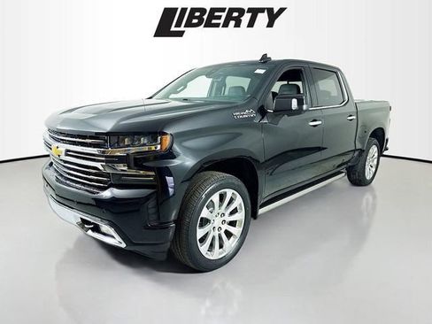Used 2021 Chevrolet Silverado 1500 High Country w/ Technology Package image 3