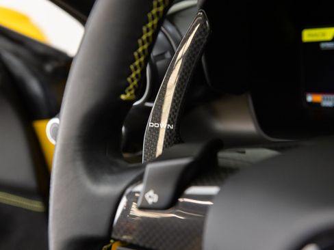 Certified 2021 Ferrari F8 Tributo RWD image 94