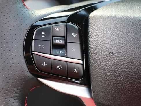 Used 2025 Ford Explorer ST-Line w/ Premium Package AWD/4WD image 30