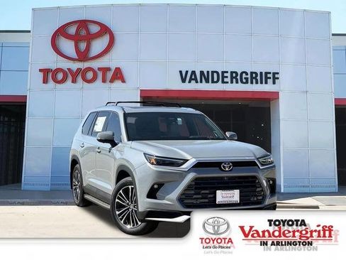 New 2026 Toyota Grand Highlander AWD Hybrid image 1