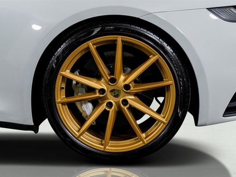 Used 2021 Porsche 911 Carrera S RWD image 18