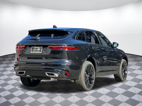 Used 2025 Jaguar F-PACE R-Dynamic S AWD/4WD image 8