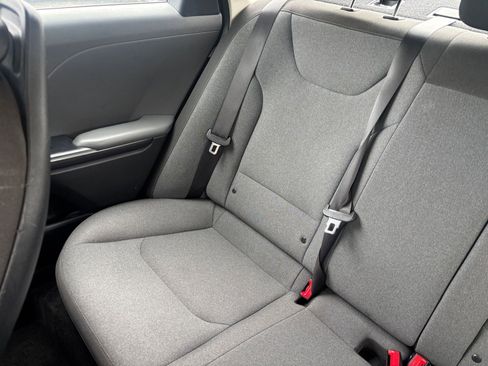 Used 2025 Kia K4 LXS image 41