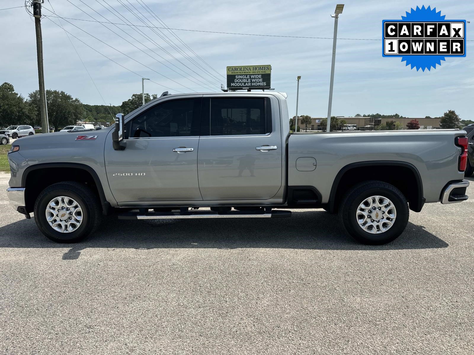 Used 2024 Chevrolet Silverado 2500 LTZ w/ LTZ Premium Package AWD/4WD image 7