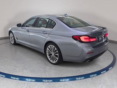 Used 2023 BMW 530i w/ Premium Package RWD image 9