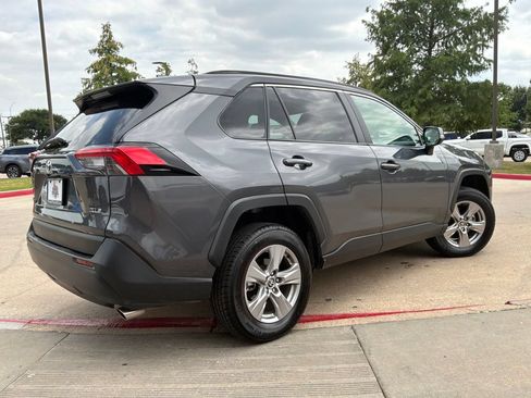 Used 2025 Toyota RAV4 XLE FWD image 6