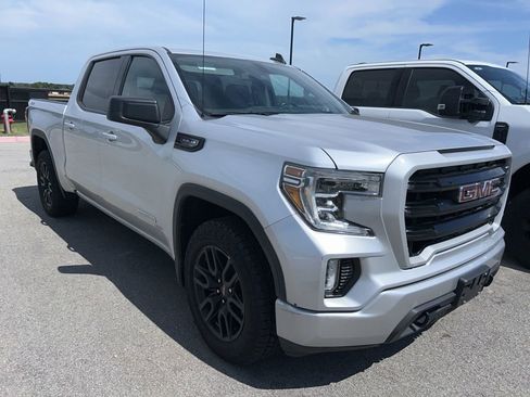 Used 2021 GMC Sierra 1500 Elevation w/ Preferred Package AWD/4WD image 3