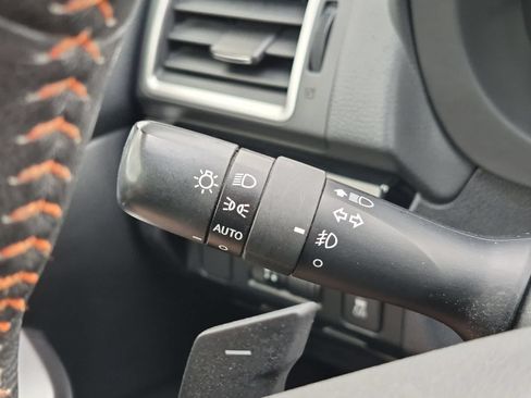 Used 2016 Subaru Crosstrek 2.0i Limited AWD/4WD image 27